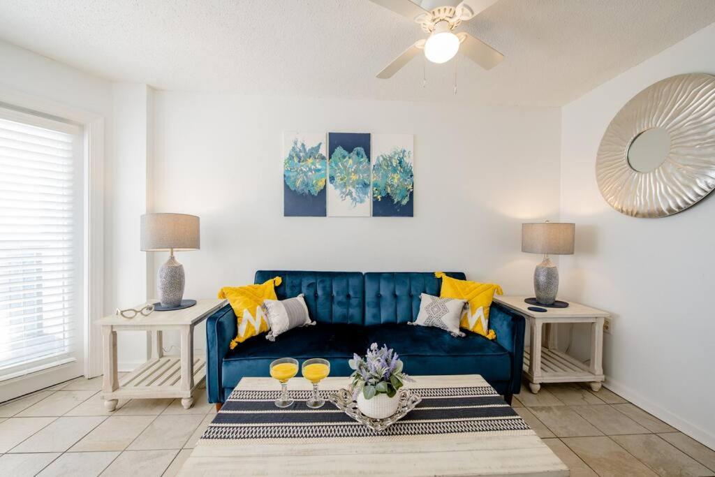 Royal Retreat-Amazing View-King Bed-1 Bedroom-Full Kitchen-Free Parking-Self Check-In Myrtle Beach Esterno foto