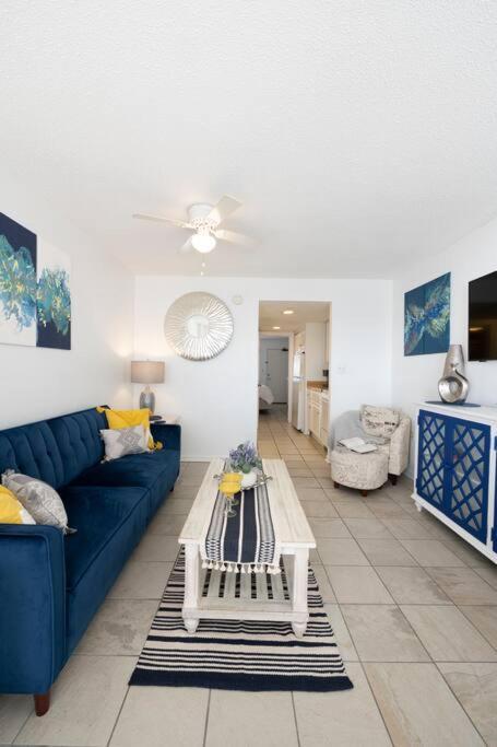 Royal Retreat-Amazing View-King Bed-1 Bedroom-Full Kitchen-Free Parking-Self Check-In Myrtle Beach Esterno foto